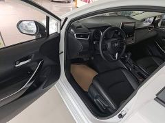Toyota Corolla Hybrid 1.8L E-CVT Elite - фото 15