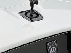 Rolls-Royce Cullinan Black Badge - ფოტო 9