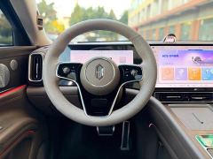 AITO M9 Extended Range Ultra 42kWh 6-Seater - фото 12