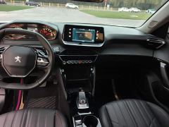 Peugeot 2008 230THP THE ONE - photo 14