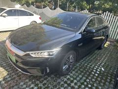 BYD Qin PLUS Glory Edition EV 510KM Leading - ფოტო 1