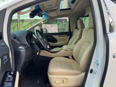 Toyota Alphard Hybrid 2.5L Premium Edition - фото 10