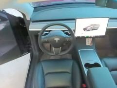 Tesla Model Y Rear-Wheel Drive - ფოტო 10