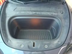 Tesla Model Y Rear-Wheel Drive - ფოტო 19