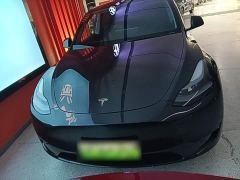 Tesla Model Y Rear-Wheel Drive - ფოტო 2