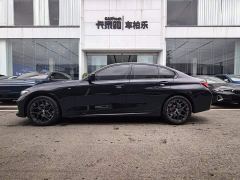 BMW 3 Series 330i M Sport Midnight Edition Package - ფოტო 7