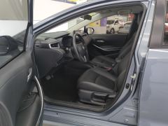 Toyota Corolla Dual-Engine 1.8L E-CVT Pioneer Edition - photo 14