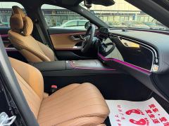 Mercedes-Benz E-Class E 300 L Luxury - photo 11