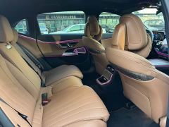 Mercedes-Benz E-Class E 300 L Luxury - photo 12