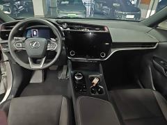 Lexus RZ 450e 4WD Flagship Edition - ფოტო 9