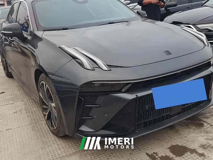 Lynk & Co 03 2.0T Diesel DCT Pro - автомобиль из Китая