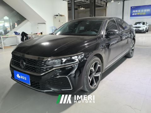 2025 Volkswagen Passat Distinguished Edition 380TSI Starry Sky Dragon Edition