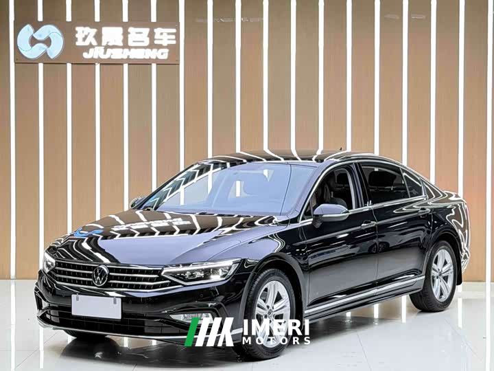 Volkswagen Magotan 2 Million Units Anniversary Edition 280TSI DSG Comfort