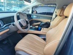 Denza D9 EV 600 AWD Flagship - ფოტო 14