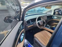 Denza D9 EV 600 AWD Flagship - ფოტო 15