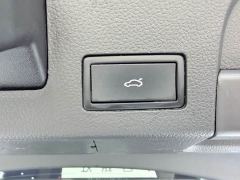 Volkswagen CC 380TSI Eye-Catching Edition - ფოტო 10
