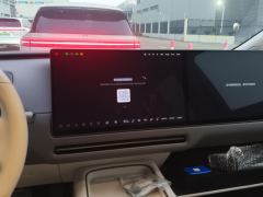 Li Auto i8 Standard Edition - ფოტო 17