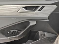 Volkswagen Sagitar 300TSI Dual Clutch Superior Edition - photo 13