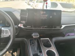 Toyota Gravia Dual-Engine 2.5L 4WD Premier Plus Edition - фото 17