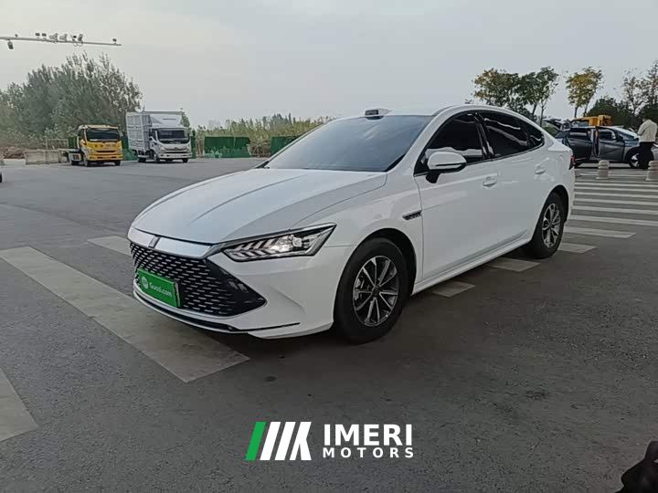 BYD Qin PLUS Glory Edition DM-i 55KM Leading - ავტომობილი ჩინეთიდან