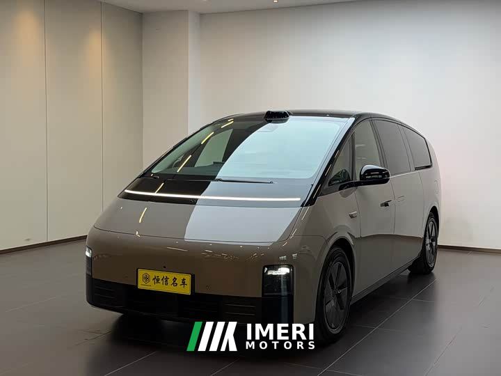 Li Auto Li Xiang MEGA Ultra - ავტომობილი ჩინეთიდან