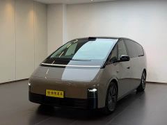 Li Auto Li Xiang MEGA Ultra - ფოტო 1