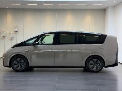 Li Auto Li Xiang MEGA Ultra - ფოტო 4