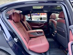 BMW 5 Series 530Li Luxury M Sport Package - ფოტო 12