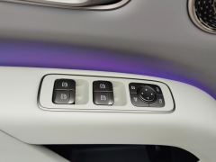 Li Auto i8 Standard Edition - ფოტო 13