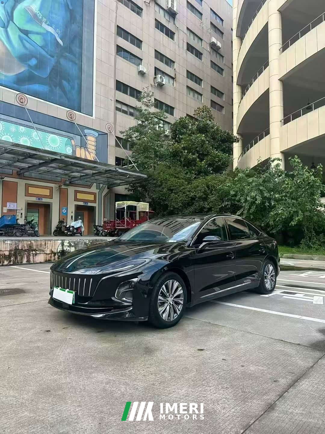 FAW Hongqi E-QM5 431km Charging Fun Edition 5-seater - car from China