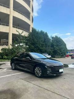 FAW Hongqi E-QM5 431km Charging Fun Edition 5-seater - photo 3