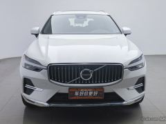 Volvo XC60 B5 AWD Inscription Luxury Edition - фото 3