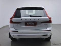 Volvo XC60 B5 AWD Inscription Luxury Edition - фото 4