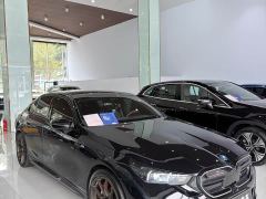 BMW i5 M60 xDrive M60 - ფოტო 3