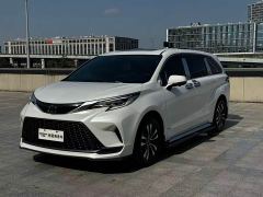 Toyota Gravia 2.5L Hybrid Luxury - photo 1