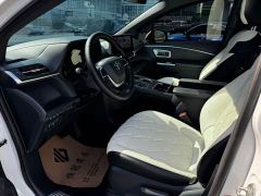 Toyota Gravia 2.5L Hybrid Luxury - photo 10