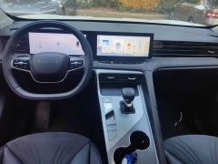 Roewe D5X DMH 1.5T 135km Tech Edition - ფოტო 16