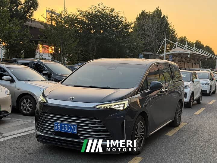Buick Century 2.0T Seven-Seat Premium Edition - автомобиль из Китая
