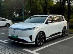Dongfeng eπ008 210Max Extended Range 6-Seater - фото 1