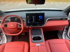 Dongfeng eπ008 210Max Extended Range 6-Seater - фото 13