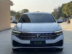 Volkswagen Sagitar 300TSI Dual Clutch Superior Edition - фото 1