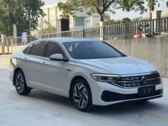 Volkswagen Sagitar 300TSI Dual Clutch Superior Edition - фото 3