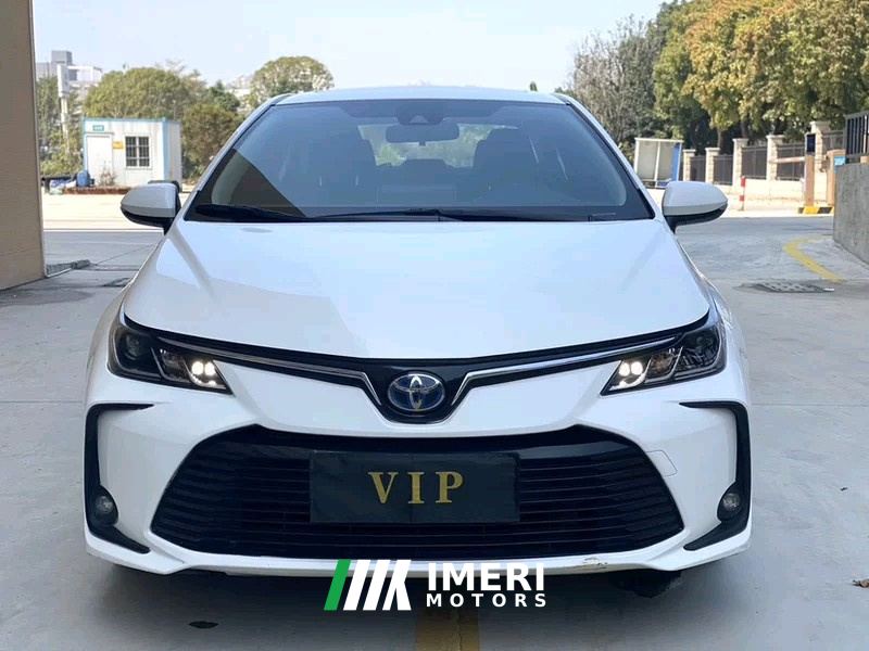 Toyota Corolla Dual-Engine 1.8L Pioneer Edition