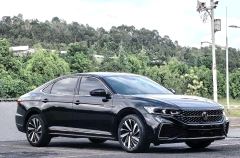Volkswagen Passat 330TSI Star Deluxe Edition - ფოტო 3