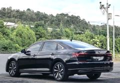 Volkswagen Passat 330TSI Star Deluxe Edition - ფოტო 9