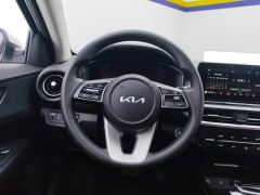 Kia K3 1.5L CVT Comfort Enjoy Edition - photo 18