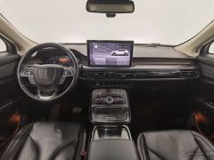 Lincoln Nautilus 2.0T 4WD Luxury Edition - ფოტო 14