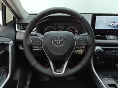 Toyota Wildlander 2.0L 2WD Leading Edition - фото 18