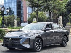 Changan Chang 'an Ease Movement PHEV Wisdom New Blue Whale 1.5L 145km High-Energy Edition - фото 1