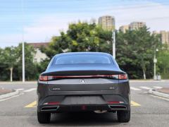 Changan Chang 'an Ease Movement PHEV Wisdom New Blue Whale 1.5L 145km High-Energy Edition - фото 8